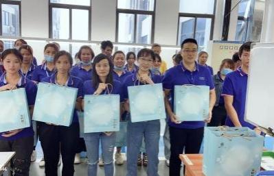 如何選擇數(shù)據(jù)線OEM代工廠？申盛科技，你值得信賴的數(shù)字技術(shù)服務(wù)伙伴